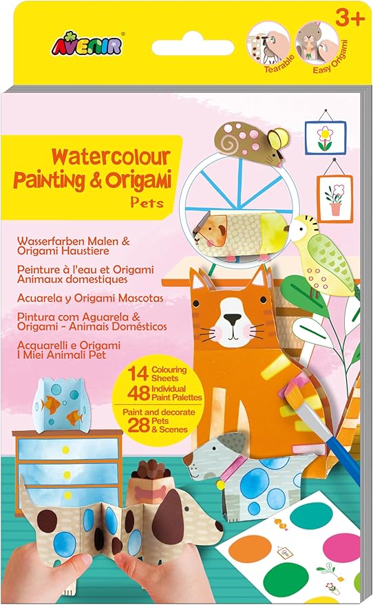 חוברת צביעה בצבעי מים וקיפול דמויות