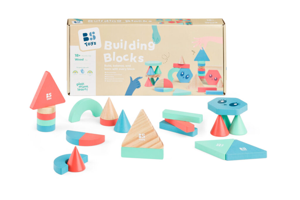 קוביות עץ למשחק